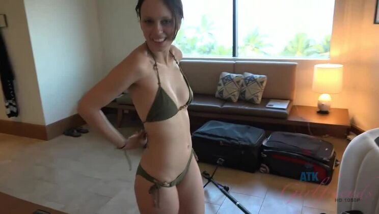 Jade Nile in POV Foot Fetish Action