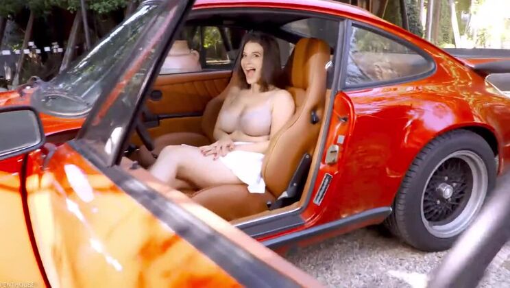 LaSirena69 - February 2021 Pet Of The Month