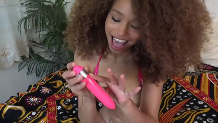 [ATKPetites] - Cecilia Lion Plays Solo - Cecilia Lion