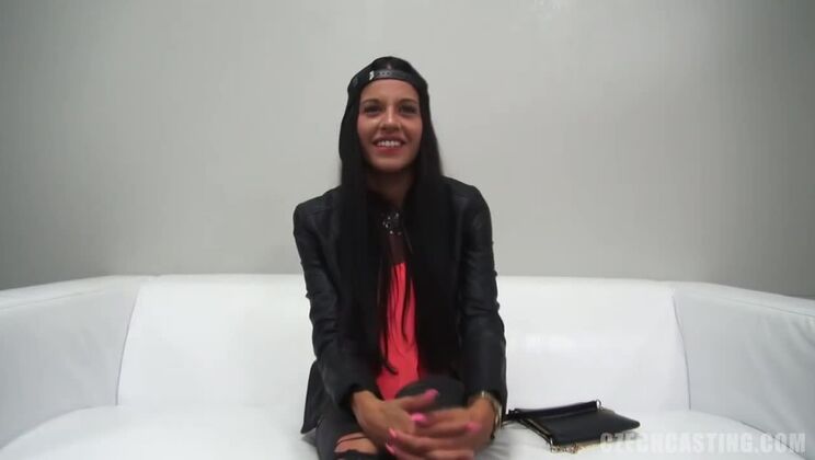 Casting the Gorgeous Evelin