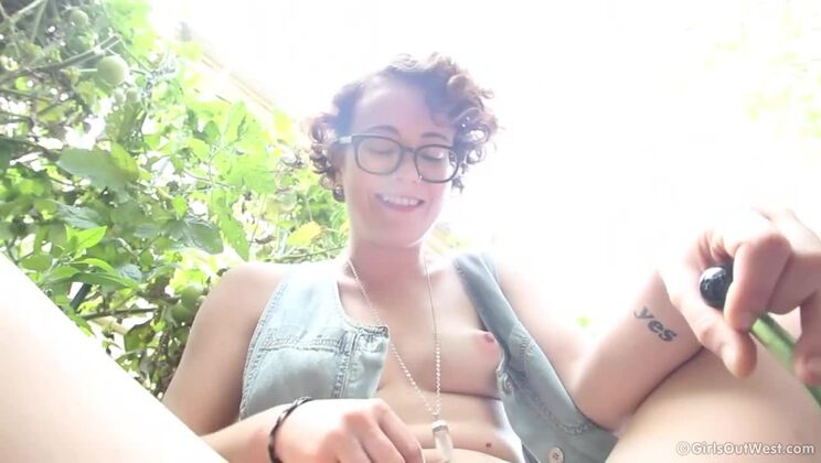 Rosie Squirting POV Backyard Fun