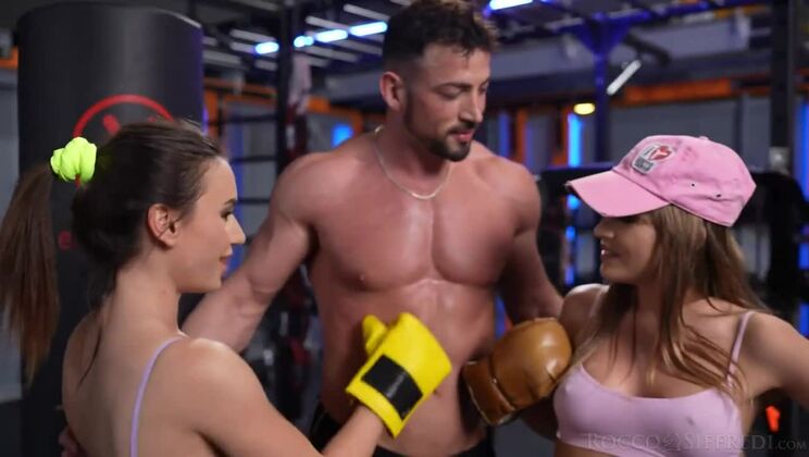 [RoccoSiffredi] - Spanish Brunette Gets Facial