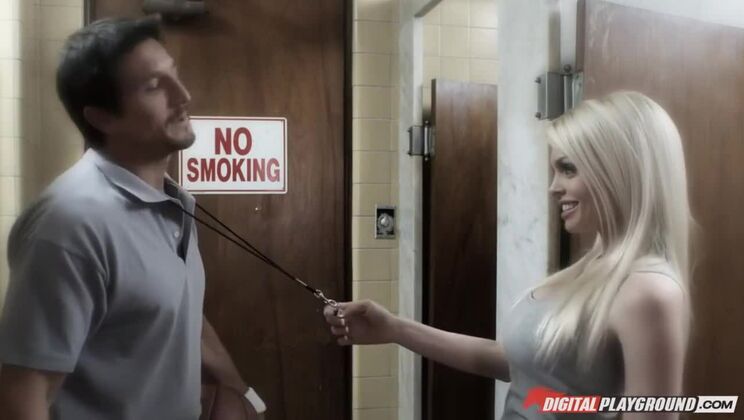 Blonde Jesse Jane Gets Big Cock From Tommy Gunn