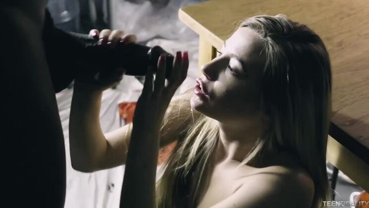 [TeenFidelity] - Gentle Giant Jason Brown Unloads On Carolina Sweets' Face