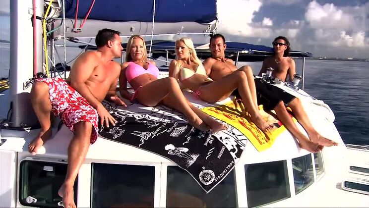 Boroka Bolls Gets Double Penetrated On The Vessel