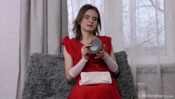 [WeAreHairy] - Pique Dame Gets Naked at Home