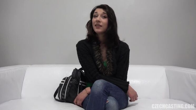 Brunette Casting Star Tereza