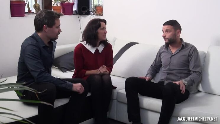 Greedy Leonie Loves Big Cocks