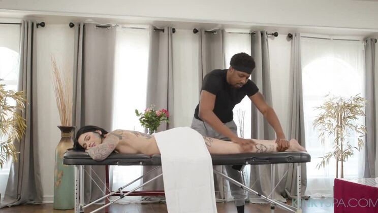 Leigh Raven Fucked by Hung Black Masseur