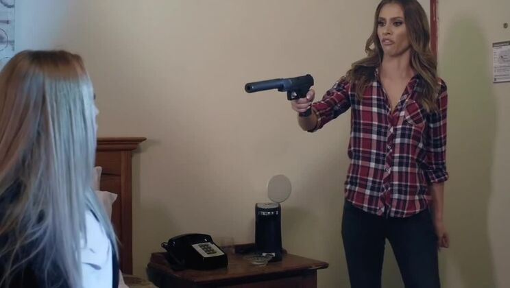 [Flixxx] - Elena Koshka And Molly Stewart Get Dirty Outside - Elena Koshka - Molly Stewart