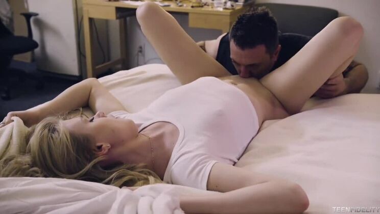 [TeenFidelity] - Mark Zane And Hannah Hays Get Down And Dirty - Hannah Hays - Mark Zane