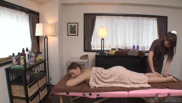 Asian Lesbian Action with Yuna Harumoto and Maika