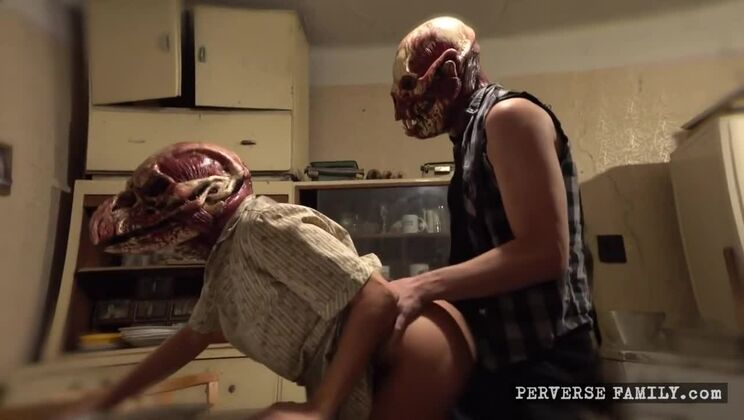 Brunette Step Family Fetish Orgy