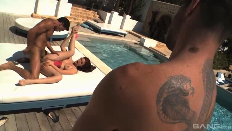 Mira Sunset Takes a Cum Blast Outside