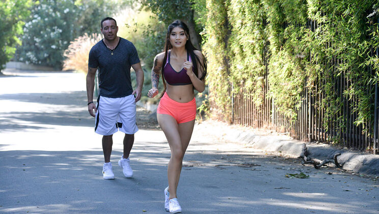 [TheRealWorkout] - Sex on the Field: Brenna Sparks and Romeo Price