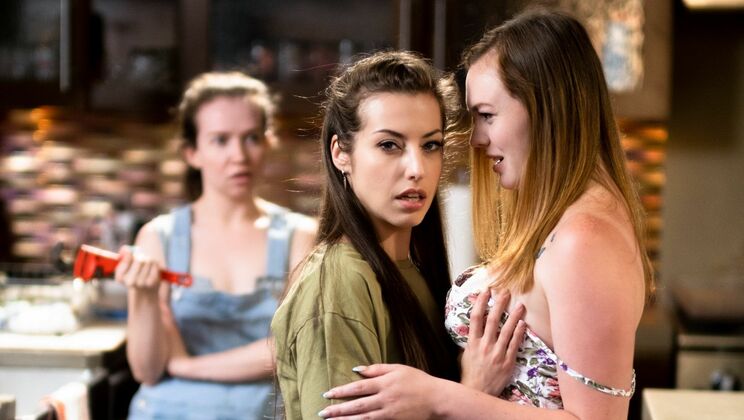 [Girlsway] - Plumber's Teen Apprentice