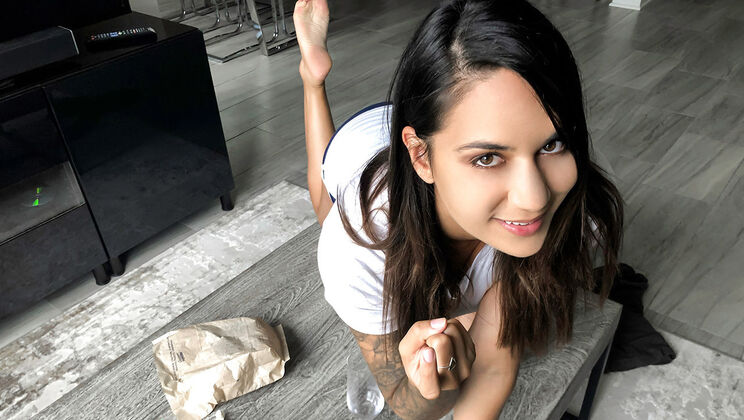 Milf Madness with Alexis and Elliott