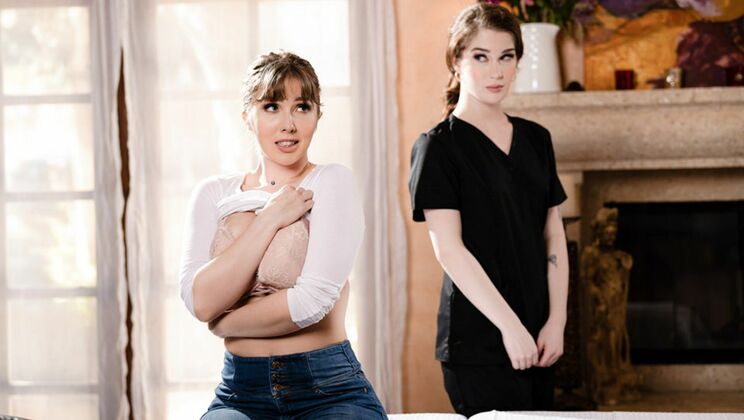 Rimming Rendezvous: Lesbian Delight