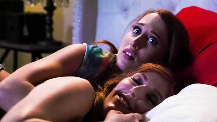 Pussy Licking Passion: A Stepmom's Confession