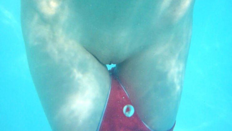 [WowGirls] - Beata's Outdoor Pool Adventure - Beata