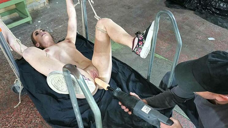 [Submissed] - Toy Play with Lenna Ross