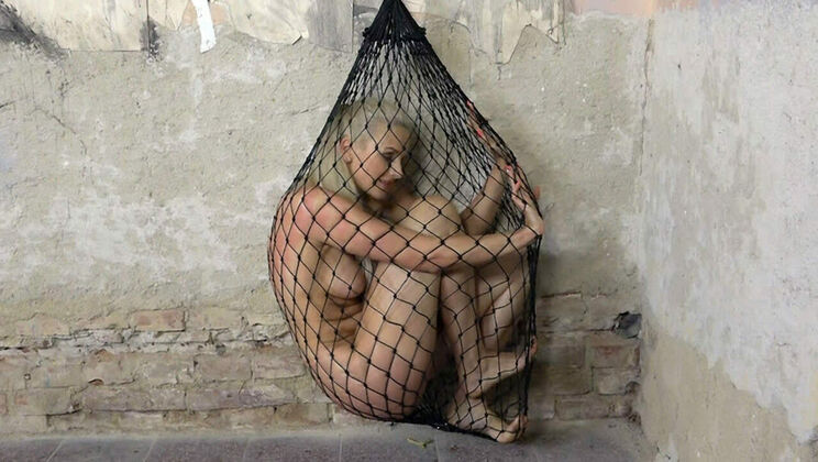 Hold Back the Orgasm with Katy Sky