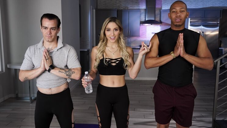 Blonde Abella Danger's Wild Doggystyle Ride