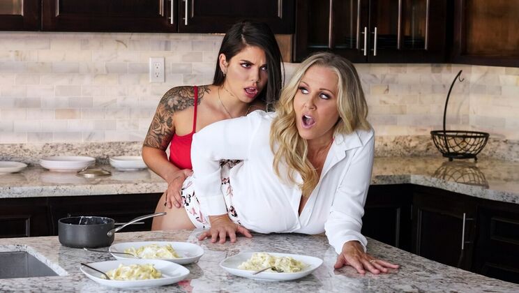 [Brazzers] - I Want Them to Love Me - Gina Valentina - Julia Ann