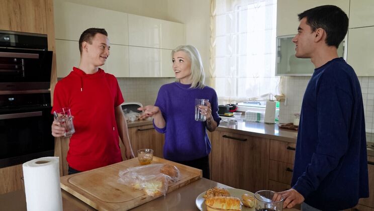 [RKPrime] - First Time Jizzers in Action - Zazie Skymm - Jordi El Niño Polla