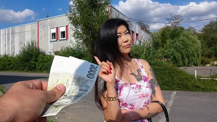 Asian Girl Loves Doggystyle Fucking