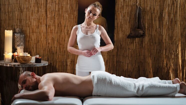 Blonde Tattooed Babe Enjoys Oil Massage