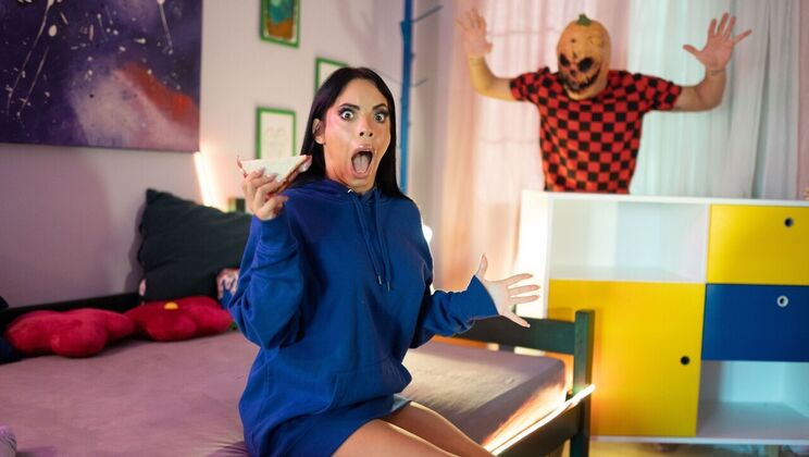 Halloween Housemates Porn Prank