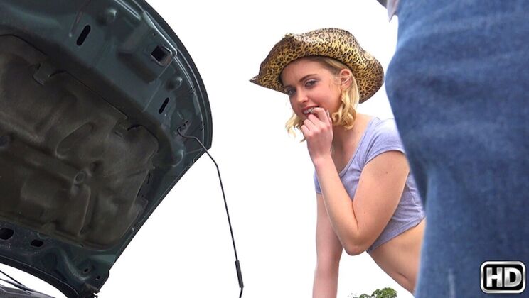 Slayher Fucks Blonde In A Car