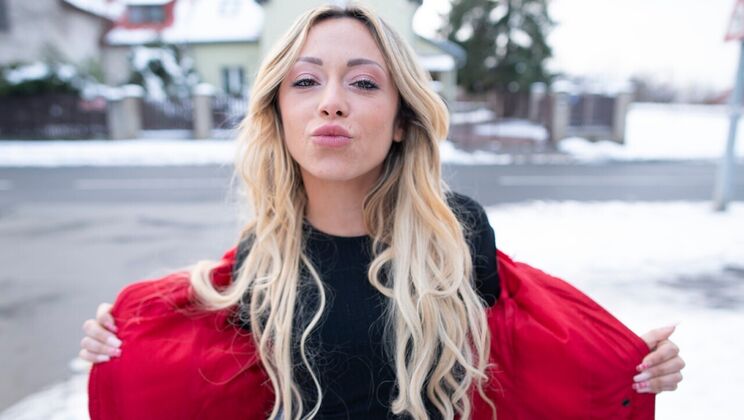 [PublicAgent] - European Outdoor Fuck - Stanley Johnson - Jennifer Amilton