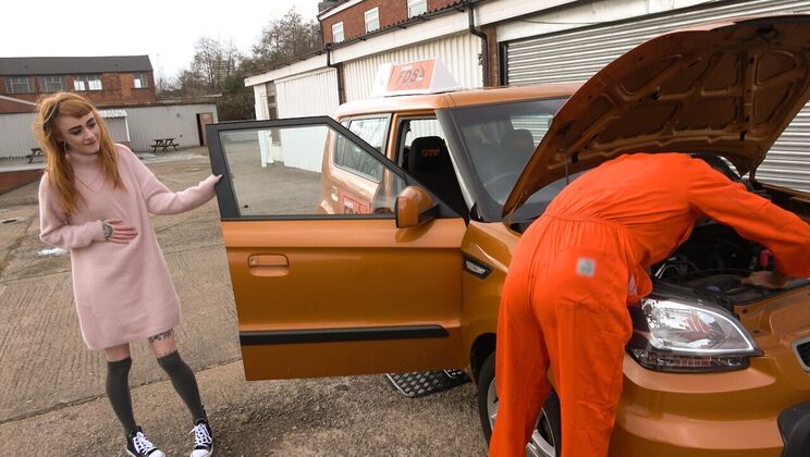 Minx Squirts on Mechanic's Big Dick