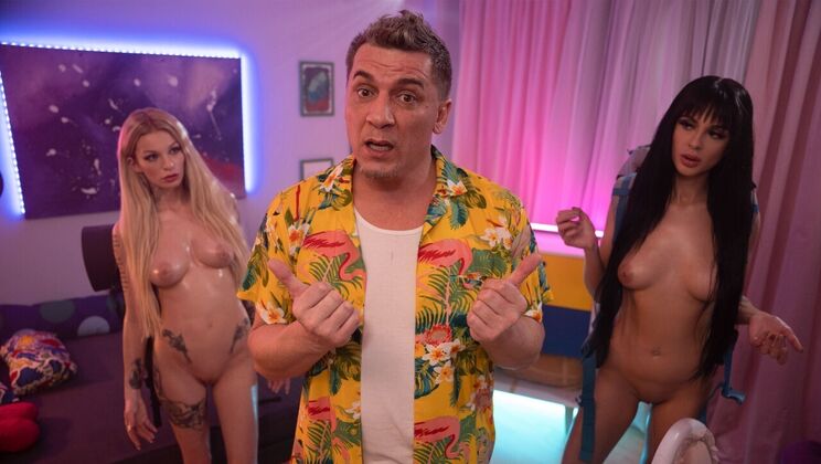 [FakeHostel] - Backpacking Blondes and Their Cosmic Conquests - Steve Q - Mia Trejsi - Kaira Kampen