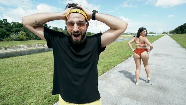 [PervsOnPatrol] - POV Deepthroat With Pierced Babe