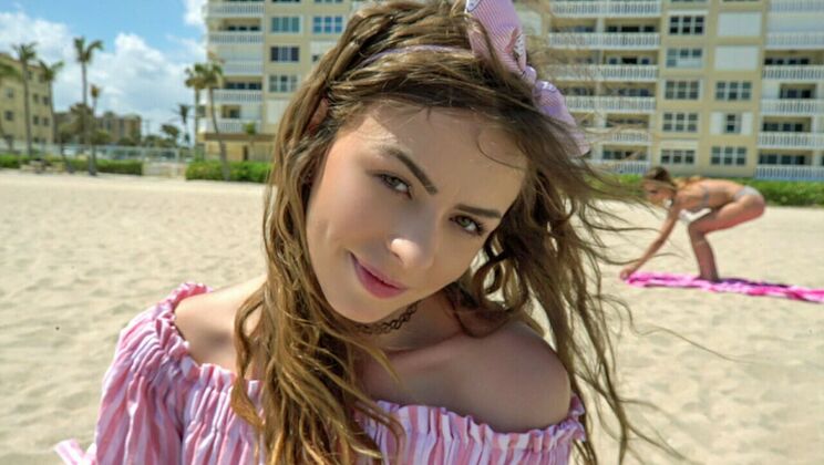 [MOFOSLab] - Handjob and Doggystyle on the Shore