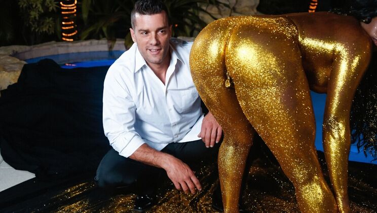 [RKPrime] - Glittering Brunette Blowjob