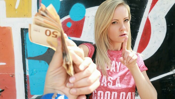 Classy POV Mature Blonde Outdoor