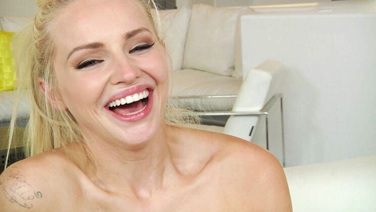 [HardX] - BTS Petite Blonde Model - Staci Carr