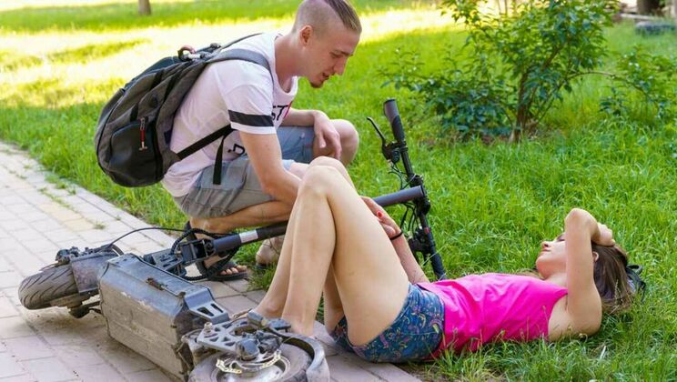 [ClubSweethearts] - Brunette Teens Love to Learn