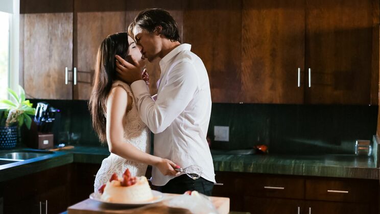 Reality Chef Cumshot