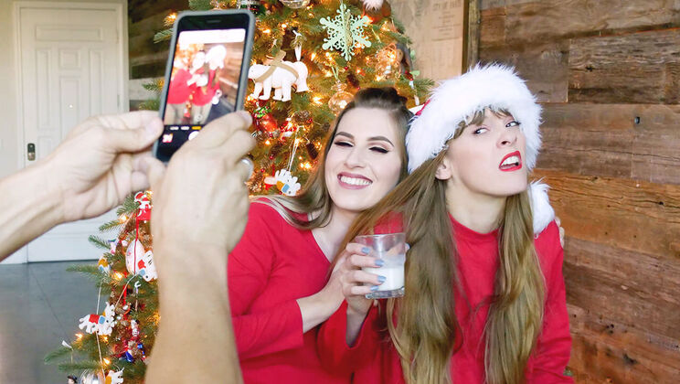 [FamilyStrokes] - Forbidden Holiday Cheer - Marcus London - Niki Snow