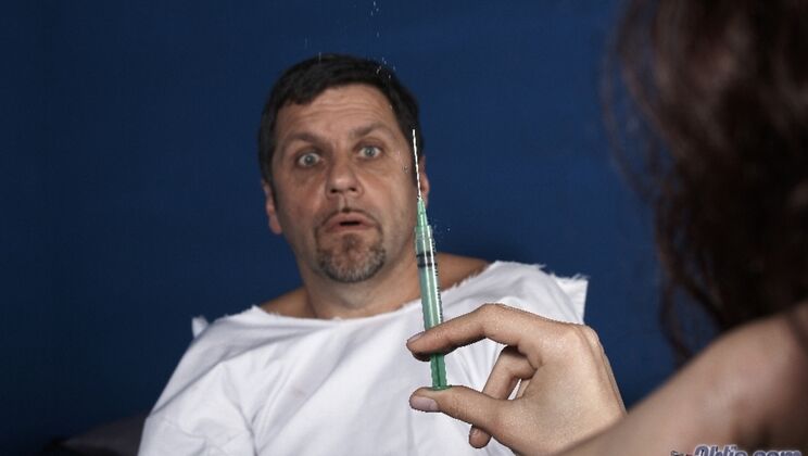 [Oldje] - Fooled In The Doctor's Office!