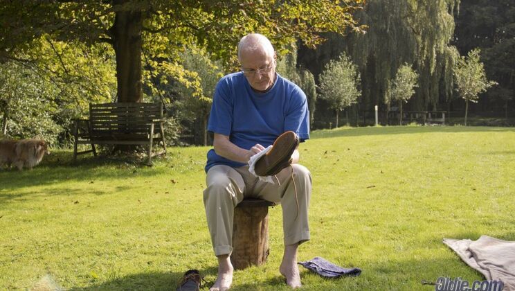 [Oldje] - Cum SwallowingSexy Outdoor Adventure - Alexis Crystal - Frank