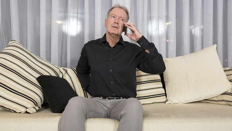 [Oldje] - The Therapist's Secret Handjob Technique - Gisha Forza - Boris