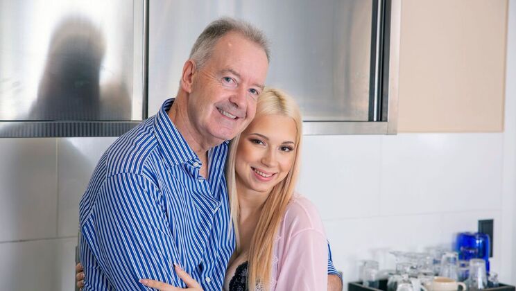 [Oldje] - Handsome Boris Gives Me Strong Pleasure - Boris - Roxy Risingstar