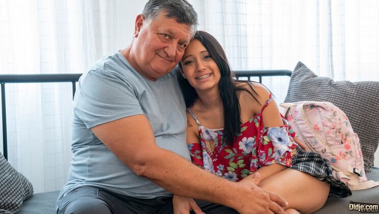 [Oldje] - Tenant Tricks Landlord for Pussy - Lia Ponce - Eddie Montana