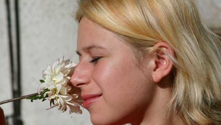 Blonde Bombshell Anastazie Takes It Deep